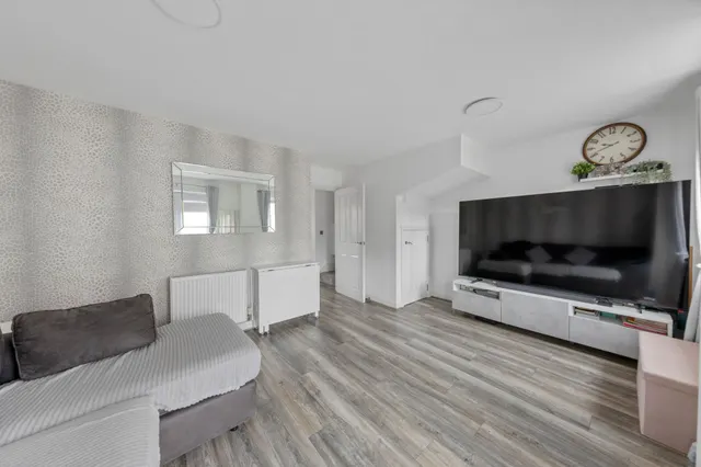 Photo 2 — Calgarth Avenue, Warrington, Warrington, WA5 0FN