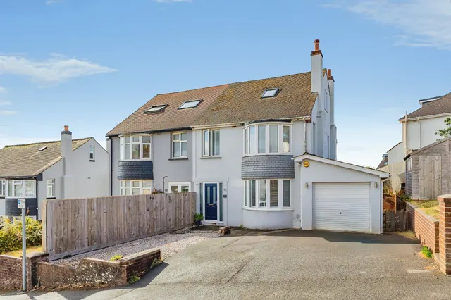 Shiphay Park Road, Torquay, photo 1