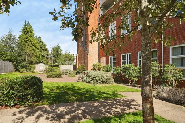 Watery Lane, Worcester, WR2, photo 1