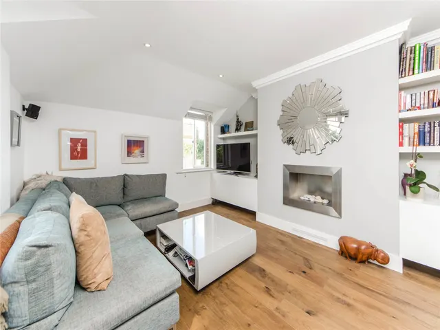 Beaufort Road, Twickenham, TW1, photo 1