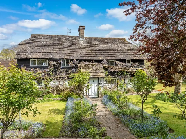 Furzen Lane, Rudgwick, RH12, photo 1
