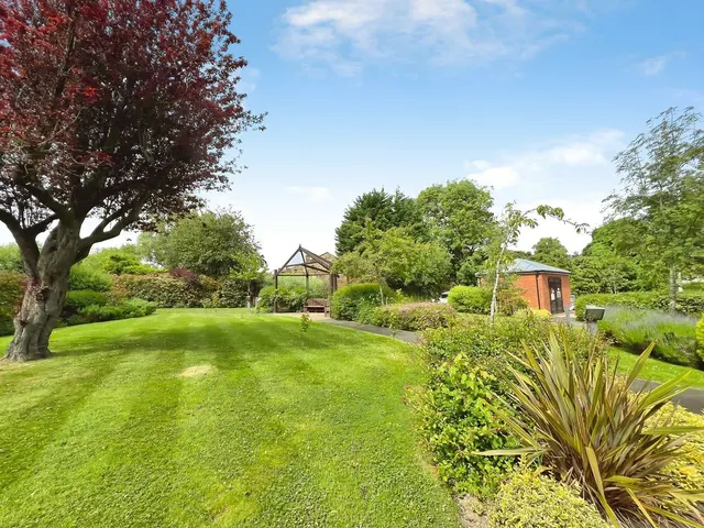 Henderson Court Newcastle Upon Tyne NE20 9GY, NE20, photo 2