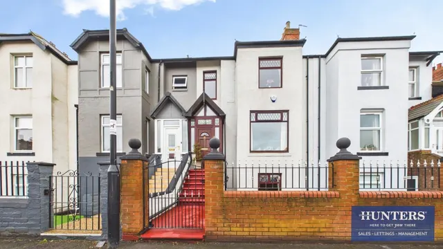 Side Cliff Road, Roker, Sunderland, photo 1