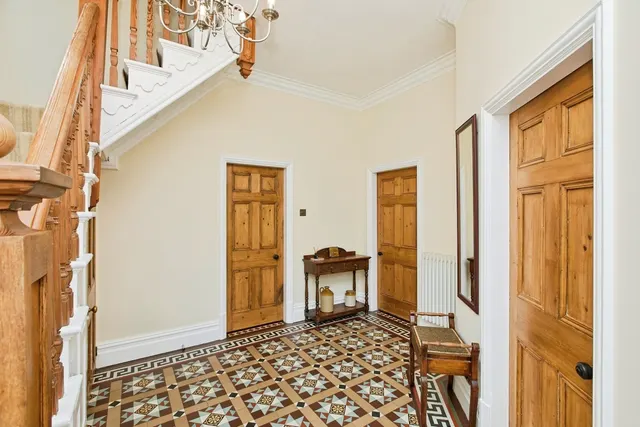 Hawthorne Avenue, Nottingham, NG10, photo 2