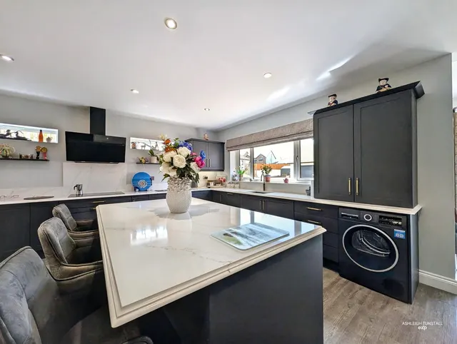 The Woodlands, Seaton, CA14, photo 2