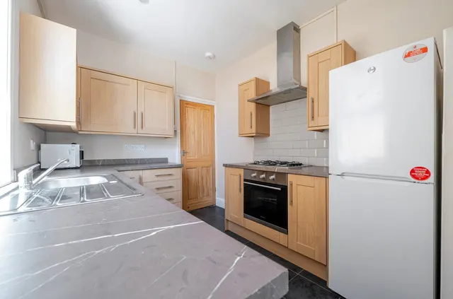 Wisborough Road, Southsea, PO5, photo 1