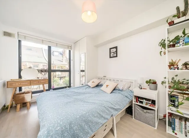 Worple Road Mews, Wimbledon, SW19, photo 3