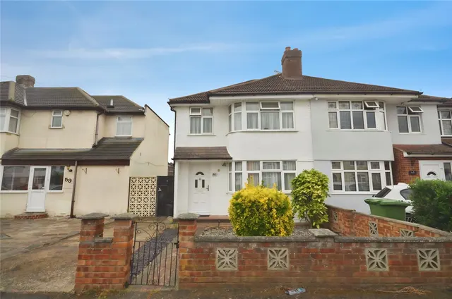 Windermere Avenue, Elm Park, RM12, photo 1