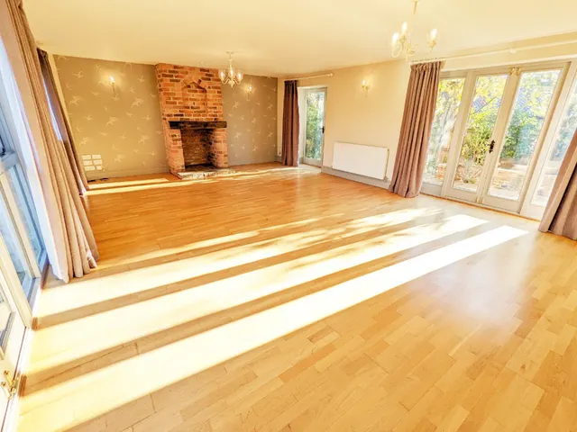 Church Farm, Stroxton, NG33, photo 3