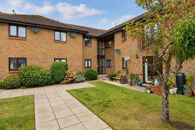 Orchard Court, Stonehouse, GL10, photo 1