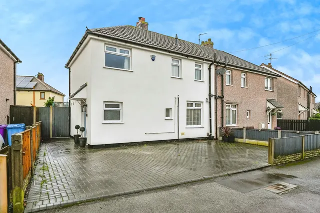 Burman Road, Liverpool, L19, photo 1