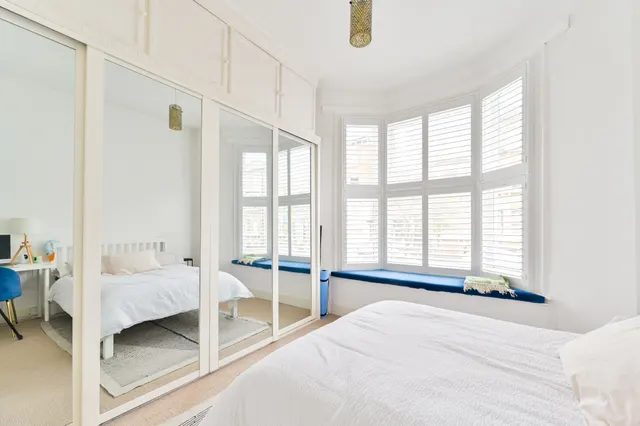 35C Cologne Road, London, photo 1