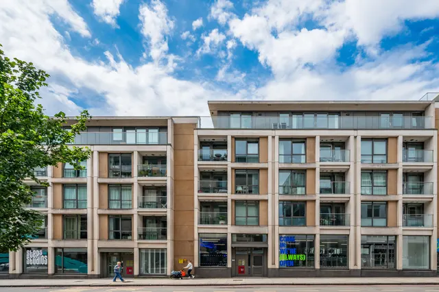 Flat 8, 265 Goswell Road, London, photo 1