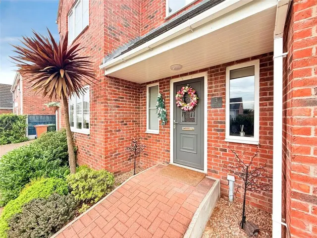 Bridge Hill Close, Rawcliffe Bridge, DN14, photo 3