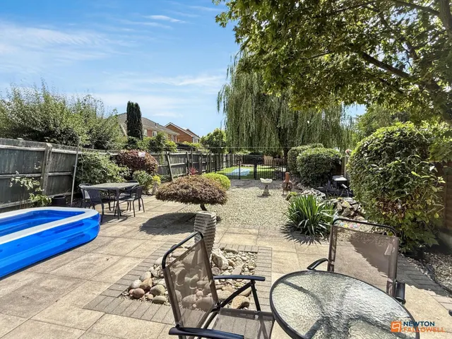 Broom Leys Road, Coalville, LE67, photo 3