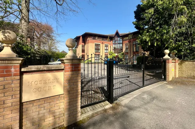 Moseley Court, Cheadle, SK8, photo 1