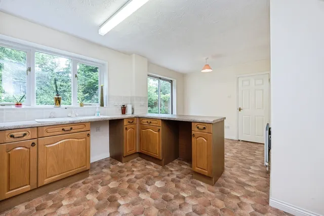 Photo 2 — Deep Spinney, Biddenham, Bedford, Bedfordshire, MK40