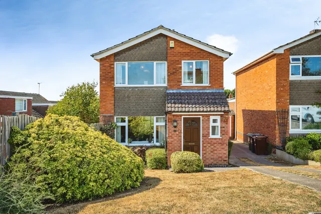 Belvoir Drive, Loughborough, LE11, photo 1