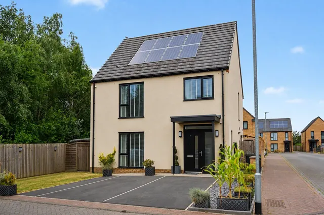 Colliery Close, Allerton Bywater, WF10, photo 1
