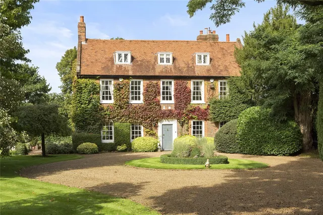 Photo 2 — Norwood Farmhouse, Elvedon Road, Cobham, Surrey, KT11