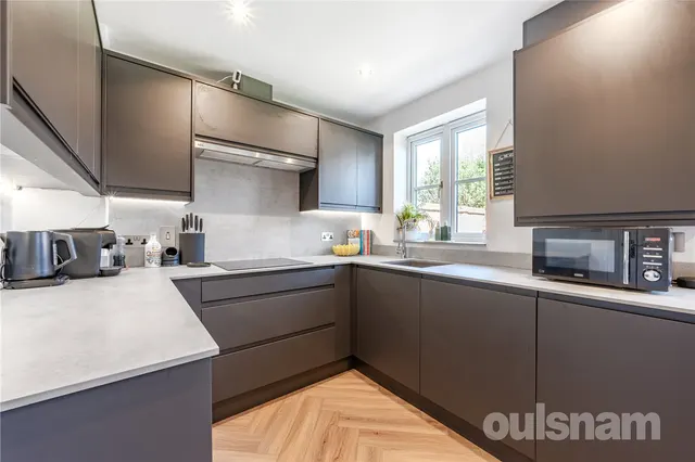 Photo 3 — Rosedale Close, Redditch, Worcestershire, B97 6JQ