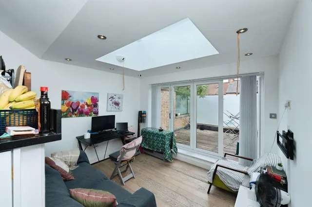 Smith Street, Watford, WD18, photo 2