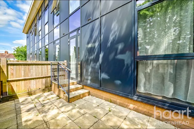 Clivemont Road, Maidenhead, SL6, photo 3