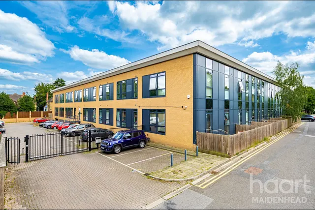 Clivemont Road, Maidenhead, SL6, photo 2