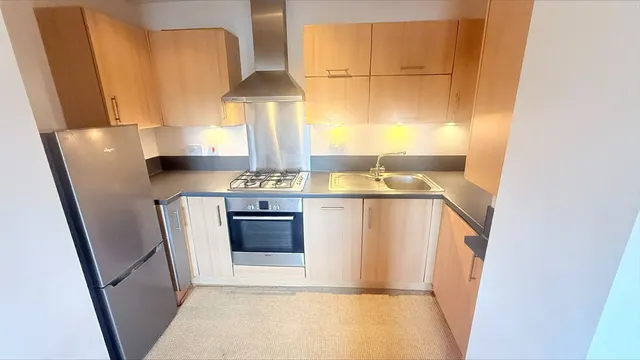 Chaloner Grove, Wakefield, WF1, photo 1