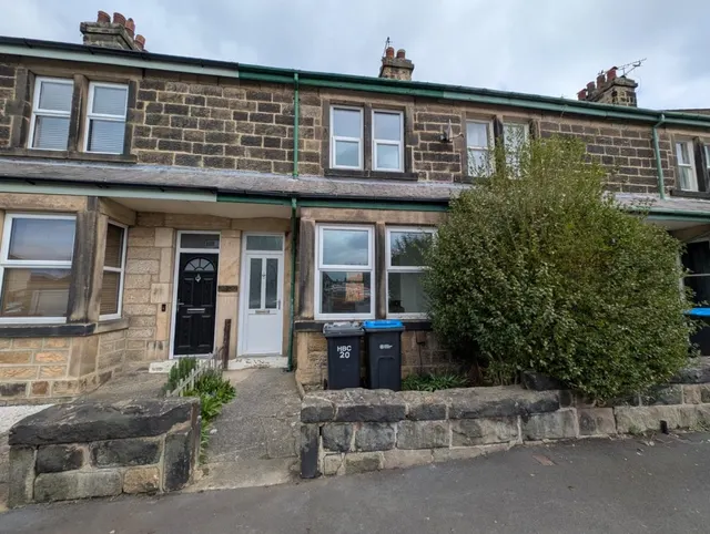 Bilton Drive, Harrogate, HG1, photo 1
