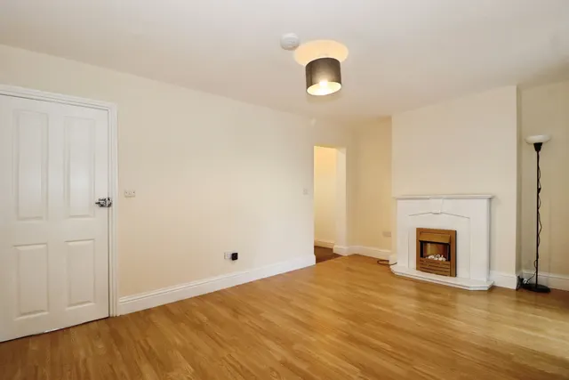 High Street, Kingswood, BS15, photo 2