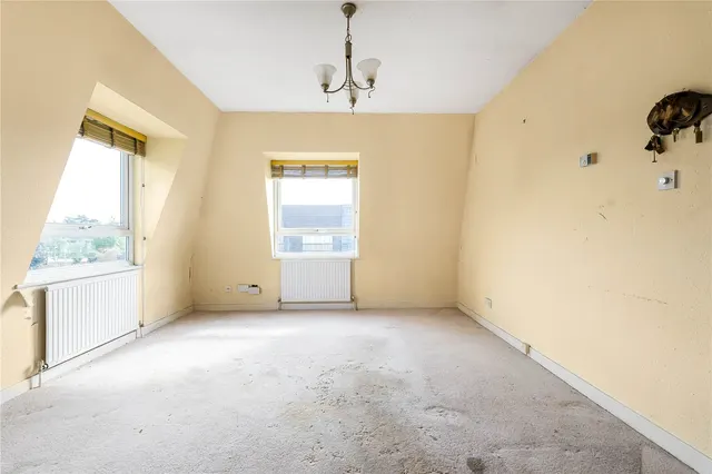 Twickenham Road, Teddington, TW11, photo 3