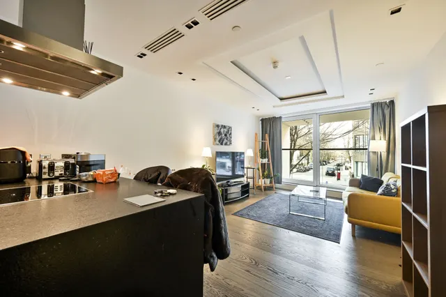 London, W14, photo 1