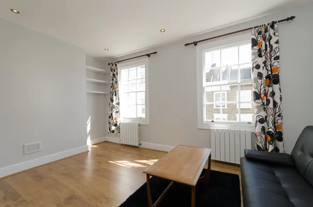 Flat 5, 7-9 Westmoreland Terrace, London, photo 1