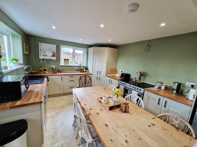 Felindre Road, Pencoed, CF35, photo 3