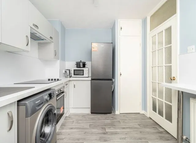 Morant Street, Canary Wharf, E14, photo 2