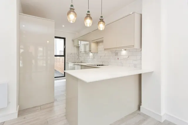 Station Road, Harrow, HA1, photo 1