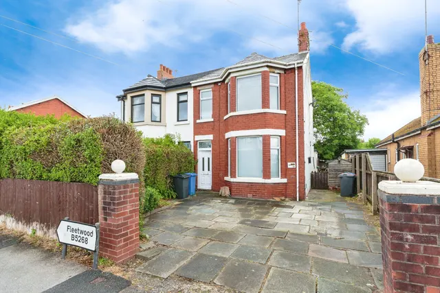 Fleetwood Road North, Thornton-Cleveleys, FY5, photo 1