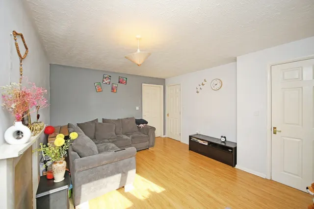Worths Way, Stratford-upon-Avon, CV37, photo 2