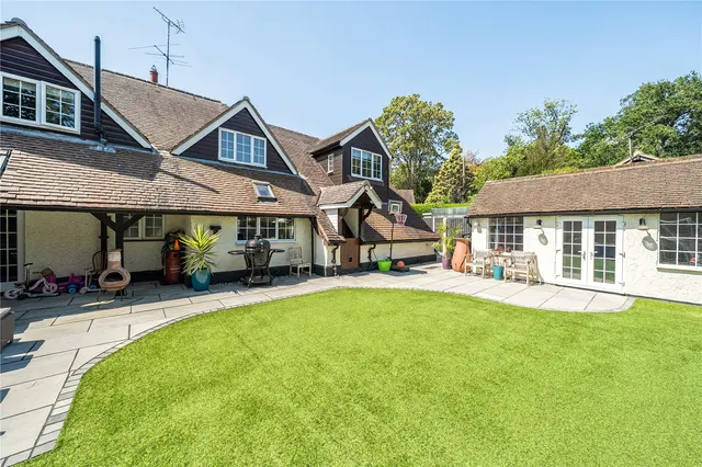 Ridge Lane, Rotherwick, RG27, photo 2