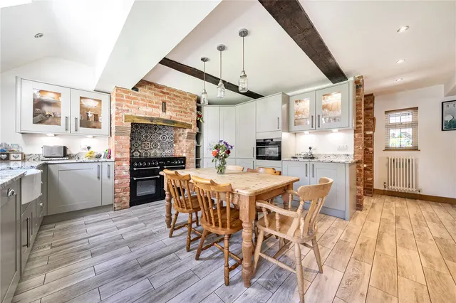 Ridge Lane, Rotherwick, RG27, photo 3