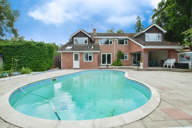 Lyndhurst Road, Salisbury, SP5, photo 2