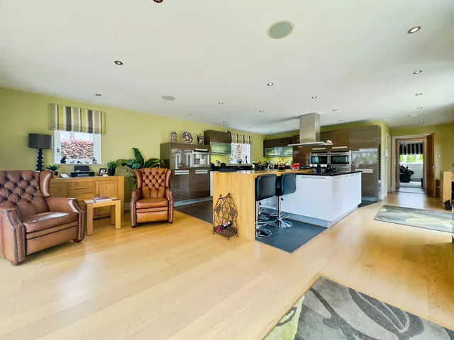 Edge Hill, Ponteland, NE20, photo 3