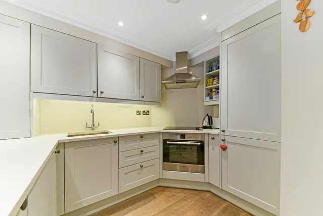 Culford Gardens, London, SW3, photo 2