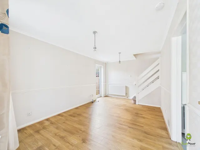 Guild Road, Erith, DA8, photo 2