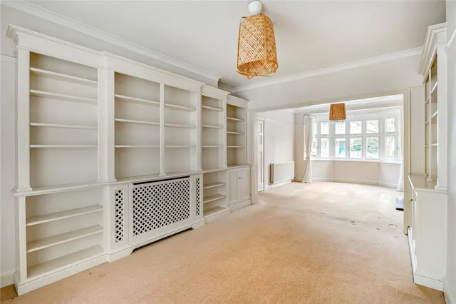 Photo 3 — West Park Avenue, Richmond, TW9