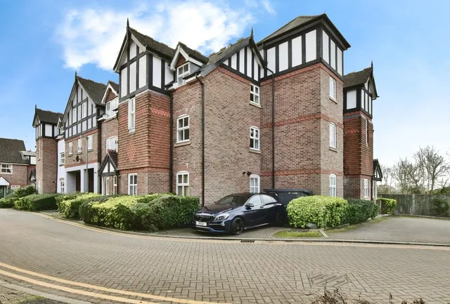 Arderne Place, Alderley Edge, Cheshire, SK9, photo 1