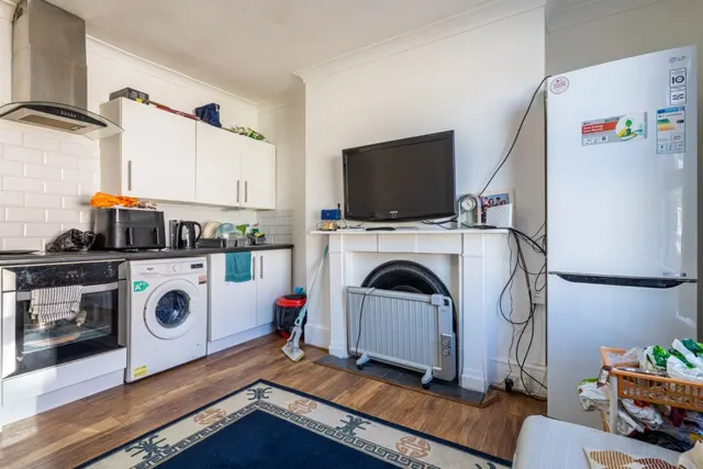 Parrock Street, Gravesend, DA12, photo 2