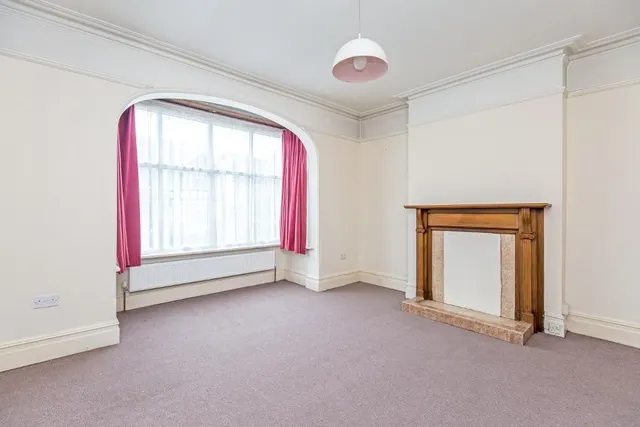 Mayfield Road, Sanderstead, photo 3