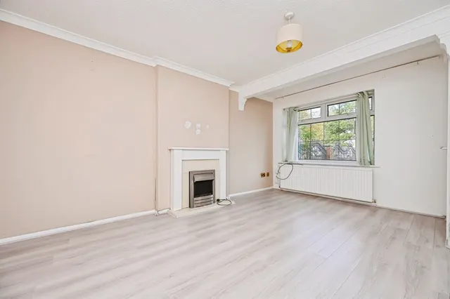Long Lane, Garston, L19, photo 3